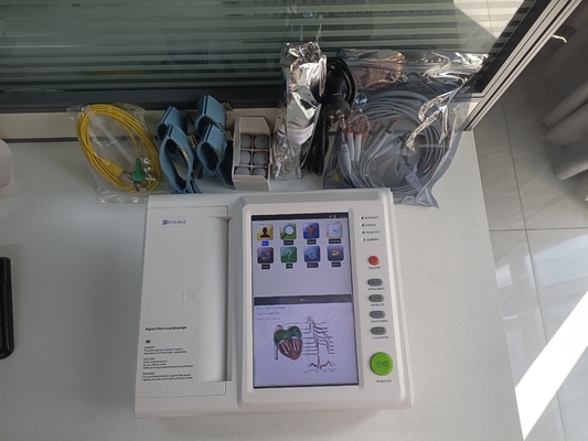 Y tế 12 dẫn Đèn cầm tay 10 inch màn hình cảm ứng 6 kênh hỗ trợ màn hình ECG