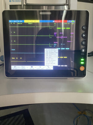 Kiểm tra đa tham số y tế Chứng chỉ quan trọng Xe cứu thương ECG Kiểm tra bệnh nhân cho bệnh viện